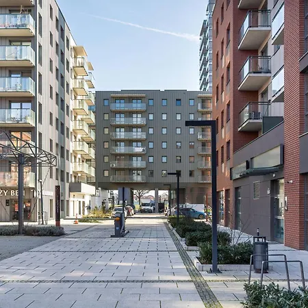 Cosy Studio With The Parking & River View By Renters *