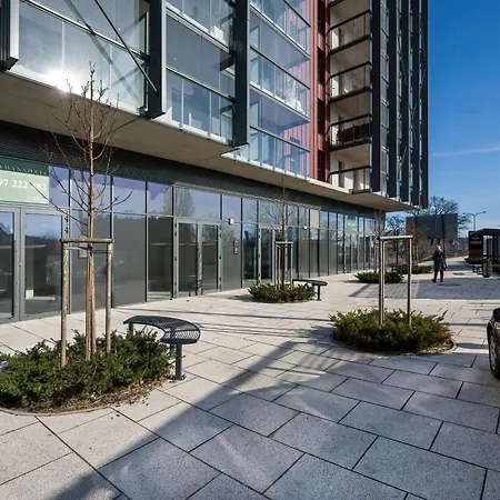 Cosy Studio With The Parking & River View By Renters * 브로츠와프