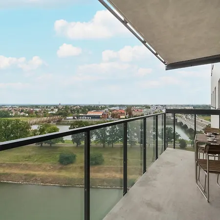 Cosy Studio With The Parking & River View By Renters * 브로츠와프